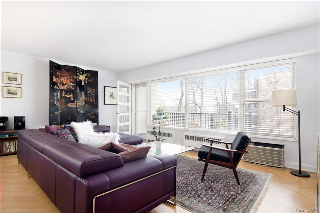 #1 photo, 2 Stoneleigh Plaza, 布朗士 Bronxville , NY 10708