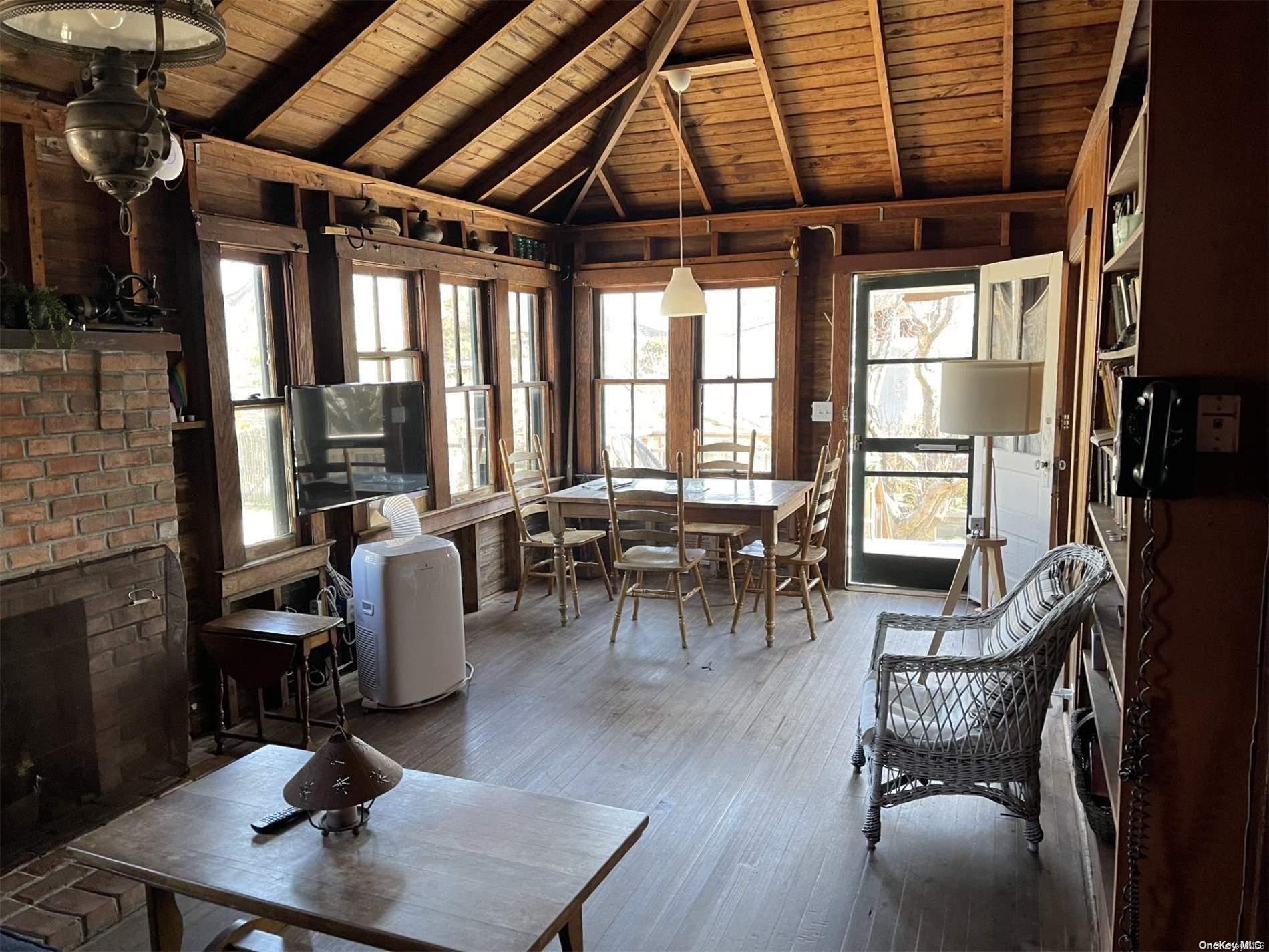 #5 photo, 315 Wilmot Road, Ocean Beach , NY 11770