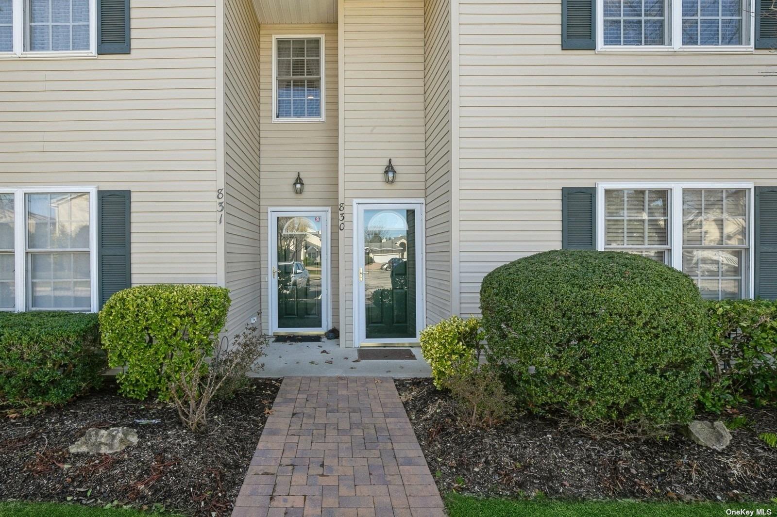 #1 photo, 830 Portofino, Melville , NY 11747
