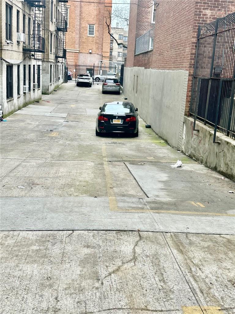 #10 photo, 2075 Wallace Avenue, ブロンクス区 Bronx , NY 10462