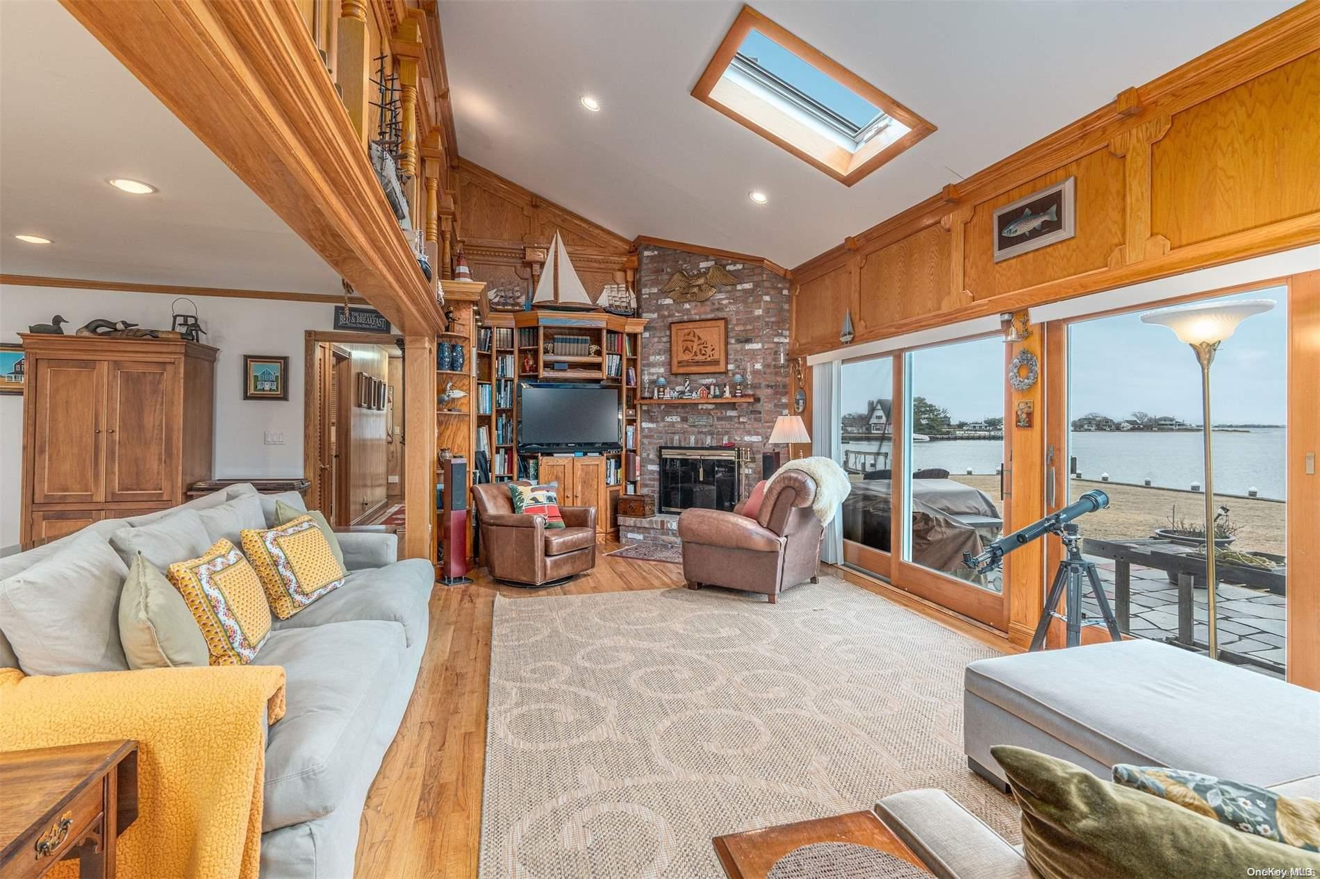 #6 photo, 28 Koral Drive, サフォーク郡 Southampton , NY 11968