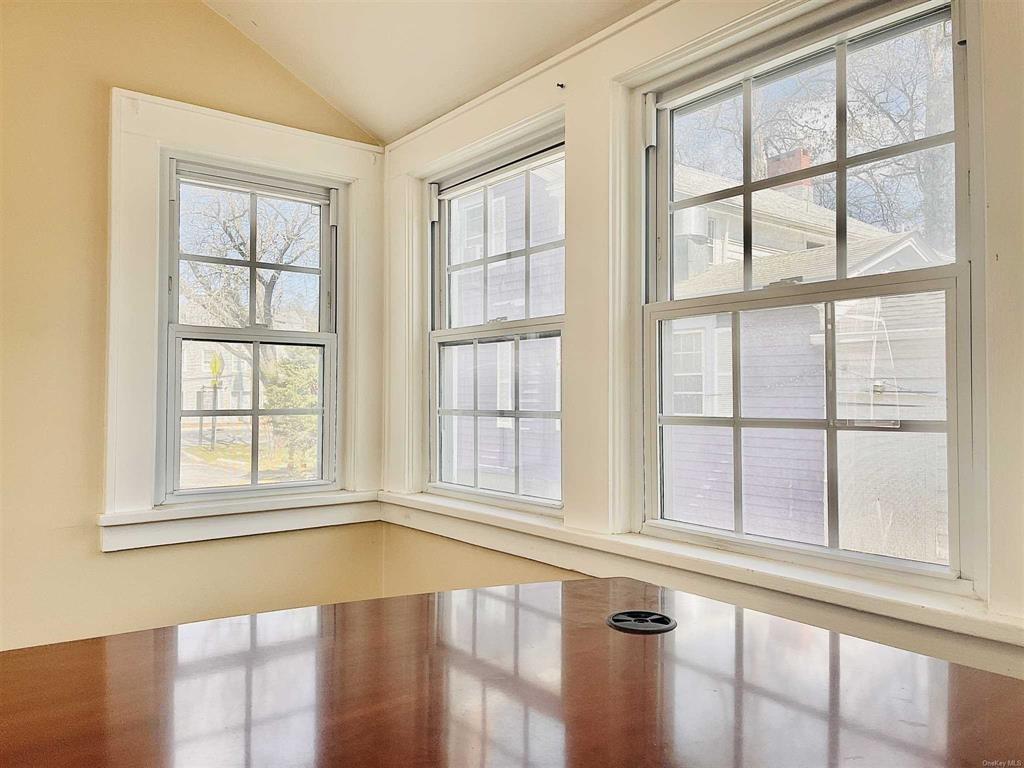 #10 photo, 1612 MAIN Street, Pleasant Valley , NY 12569