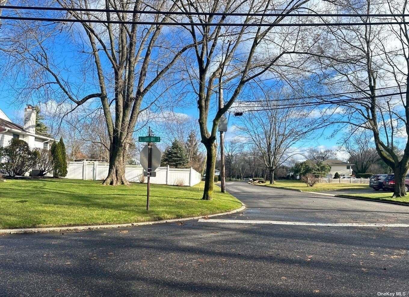 #3 photo, 120 S Ketay Drive, サフォーク郡 East Northport , NY 11731