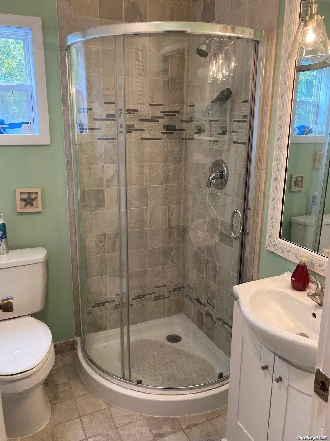 #15 photo, 50 Clipper Roadway, Corneille Estates , NY 11770