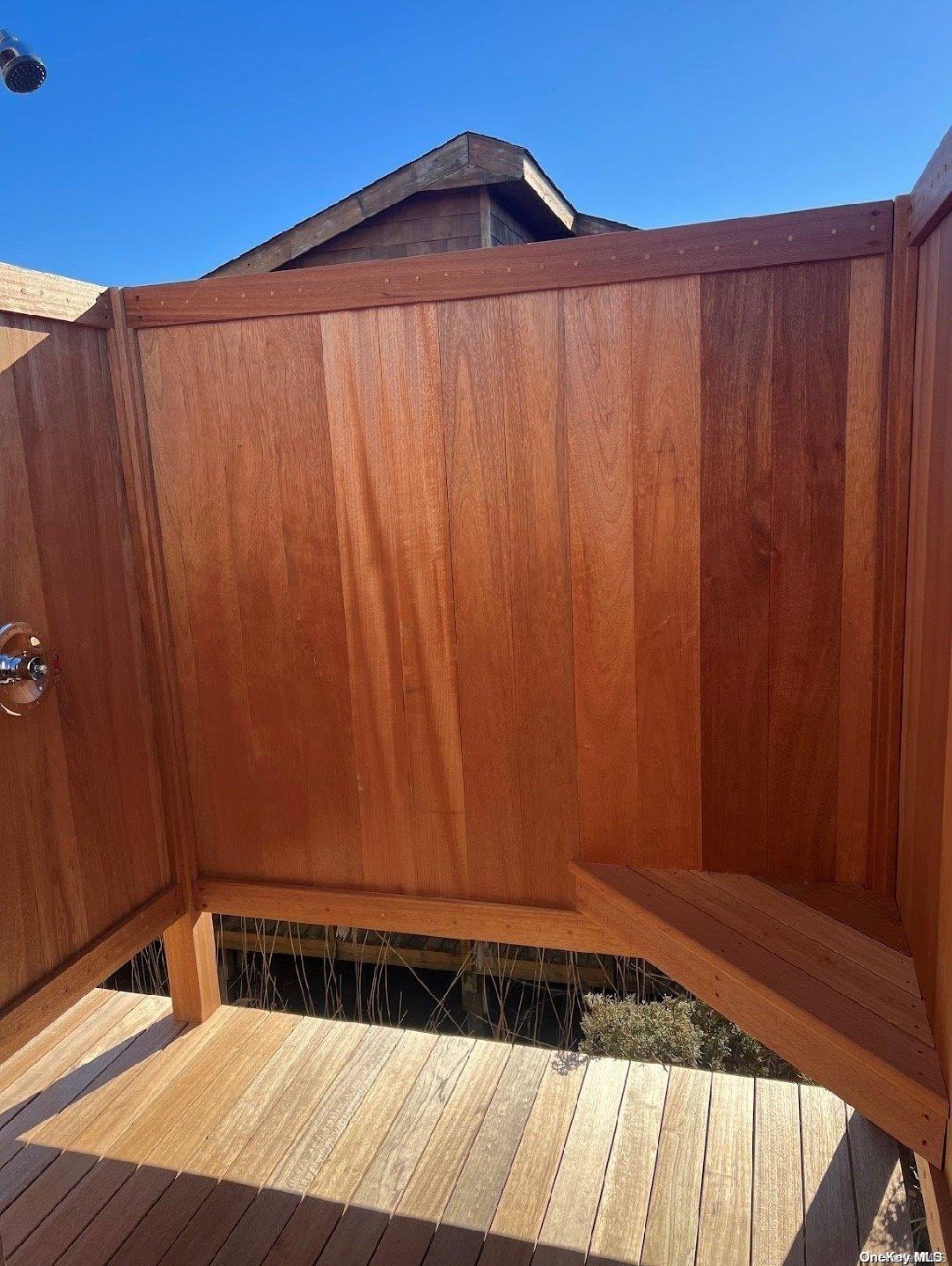 #16 photo, 50 Clipper Roadway, Corneille Estates , NY 11770