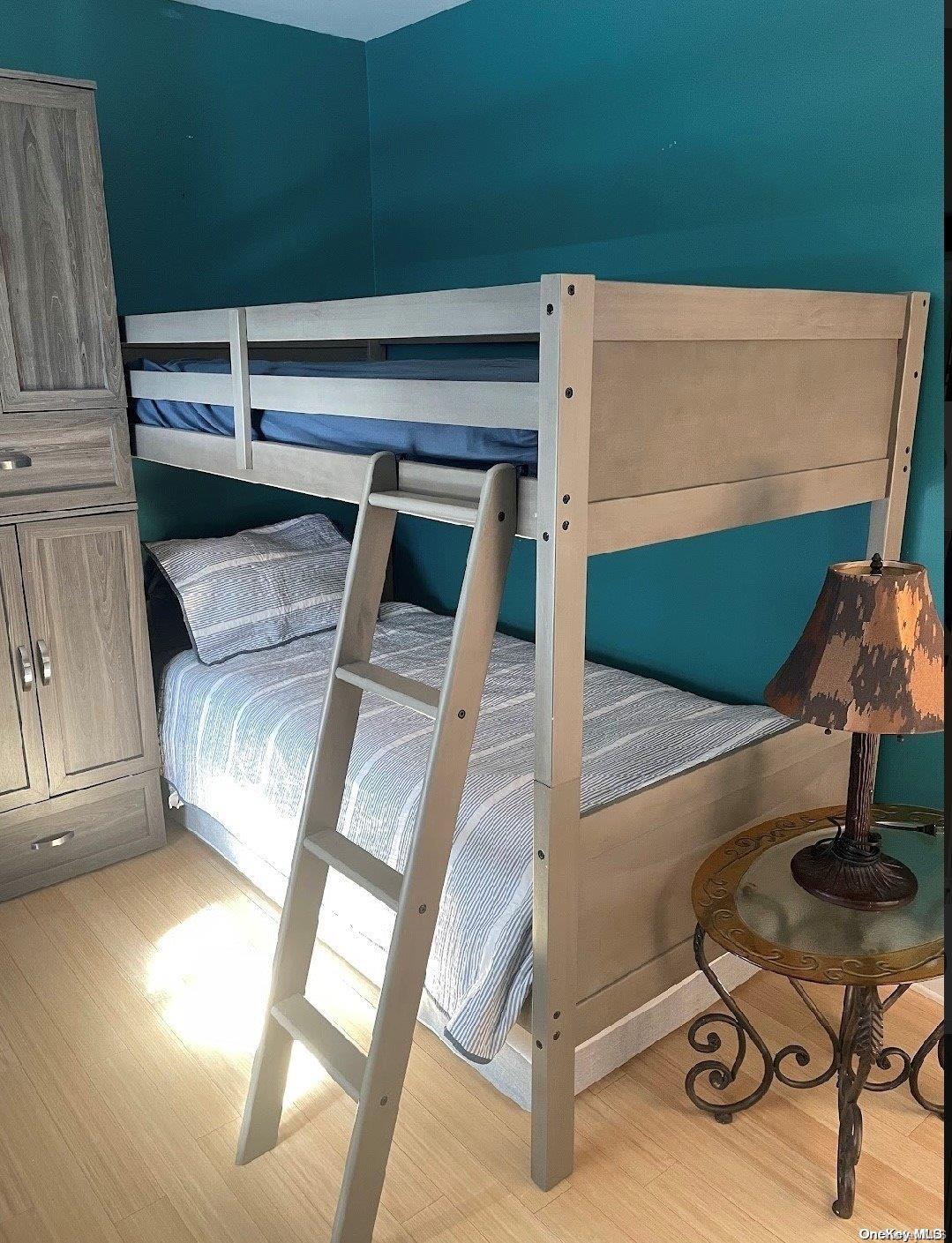 #9 photo, 50 Clipper Roadway, Corneille Estates , NY 11770