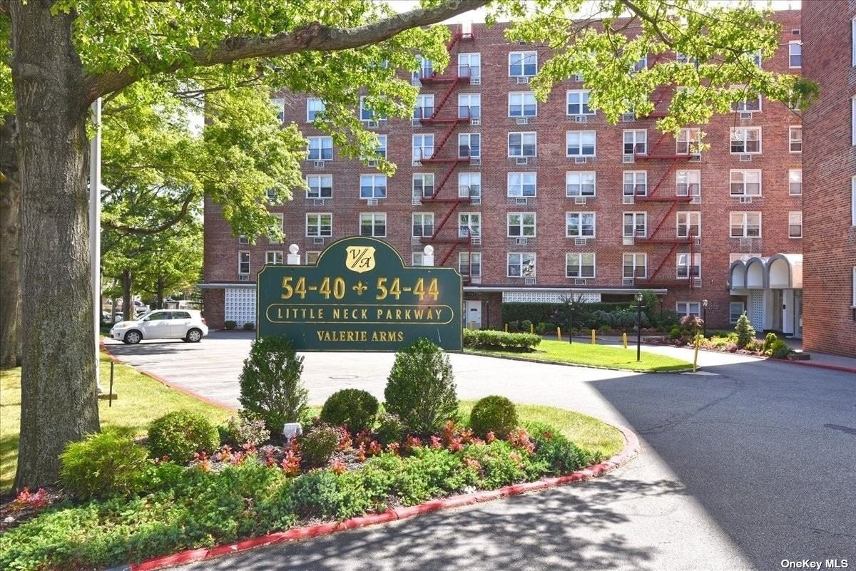 #1 photo, 54-44 Little Neck Parkway, クイーンズ区 Little Neck , NY 11362