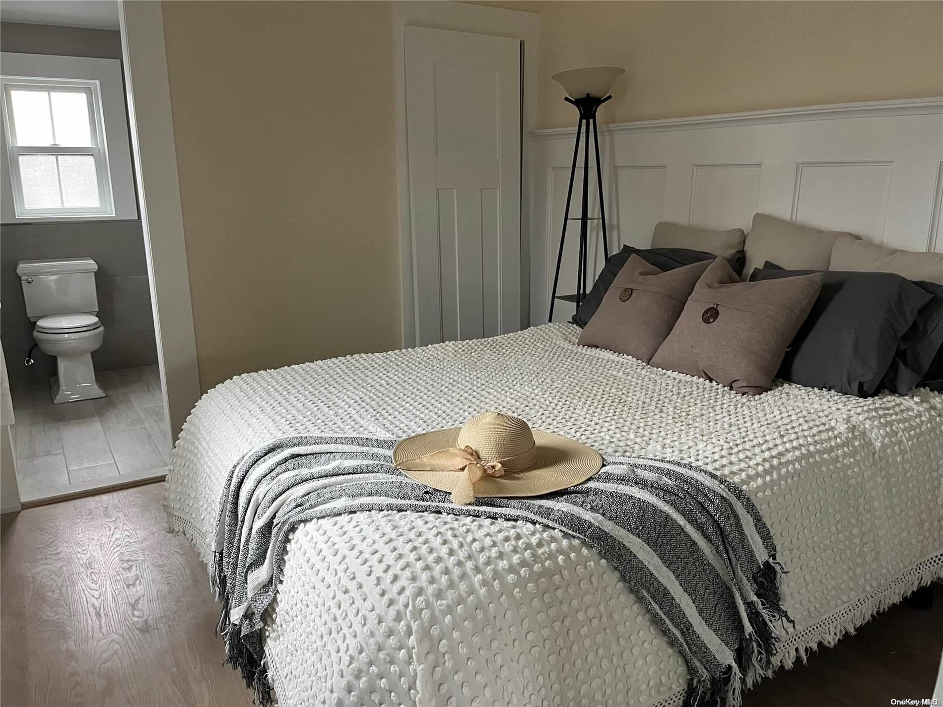 #6 photo, 600 Bayberry Walk, Ocean Beach , NY 11770