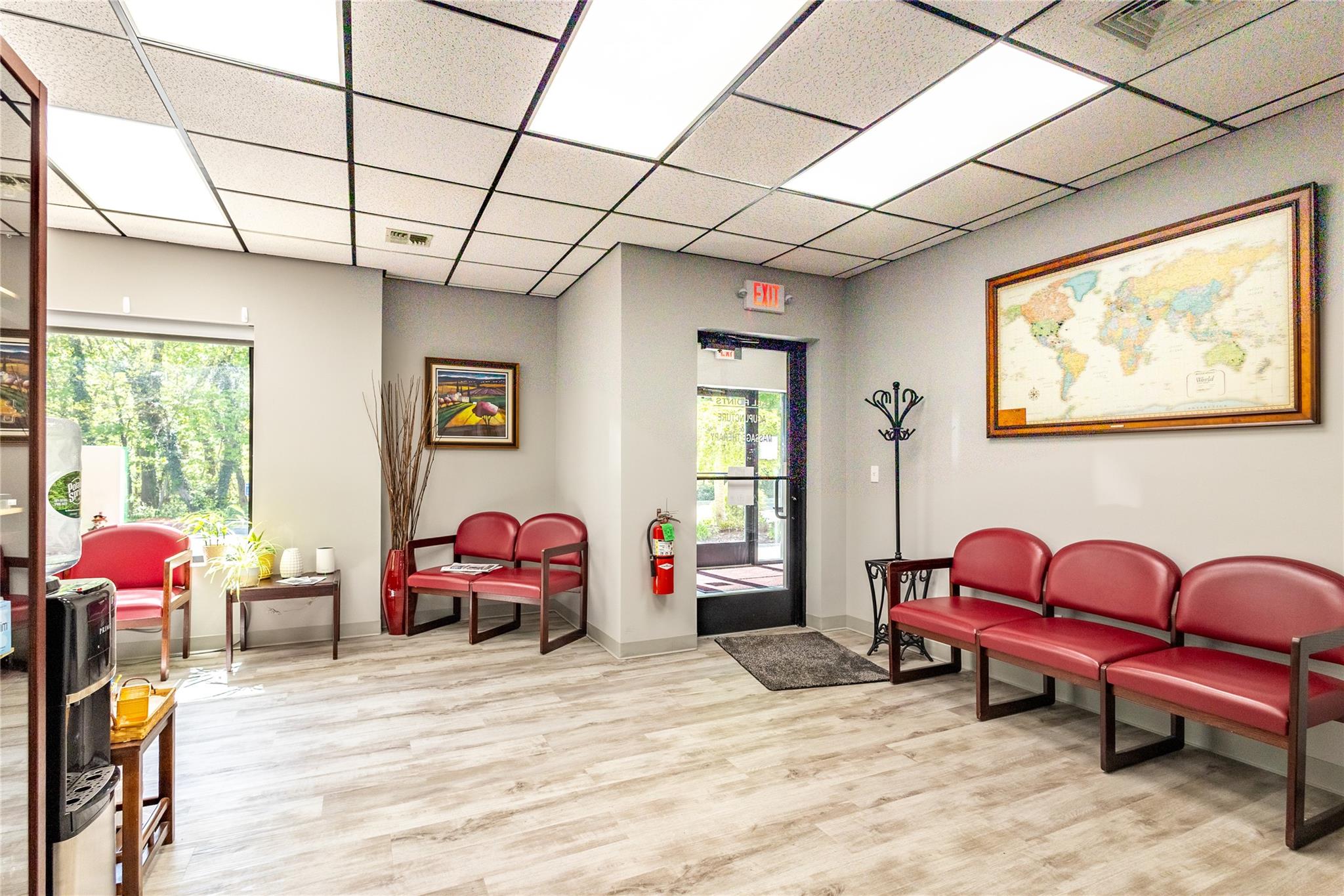 #19 photo, 189 Route 25/Main Road, サフォーク郡 Riverhead , NY 11901