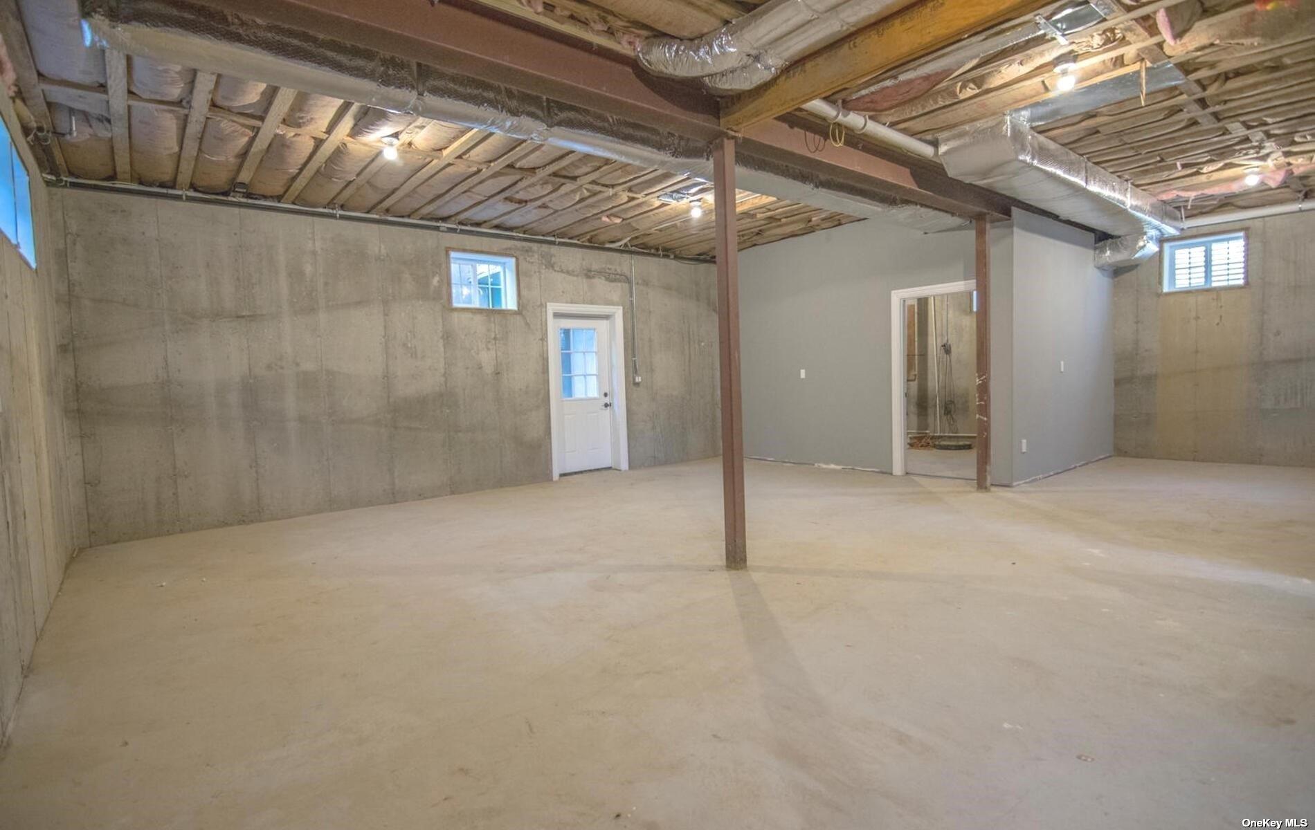 #16 photo, 2 Seaman Road, ナッソー郡 Glen Cove , NY 11542