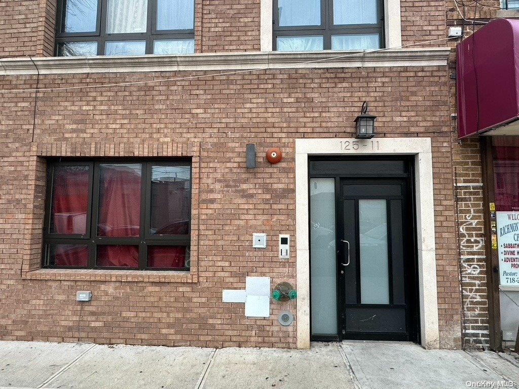 #2 photo, 125-11 101 Avenue, クイーンズ区 Richmond Hill , NY 11418