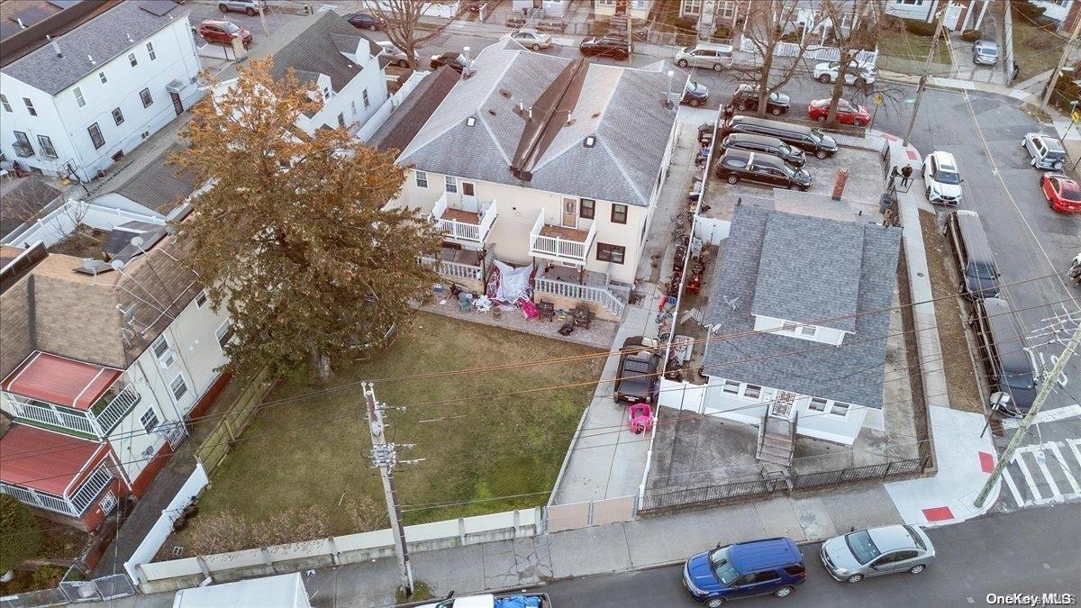 #19 photo, 142-25 Latham Lane, Jamaica , NY 11434