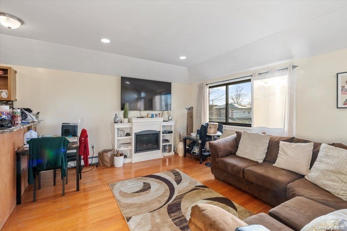 #7 photo, 142-25 Latham Lane, Jamaica , NY 11434