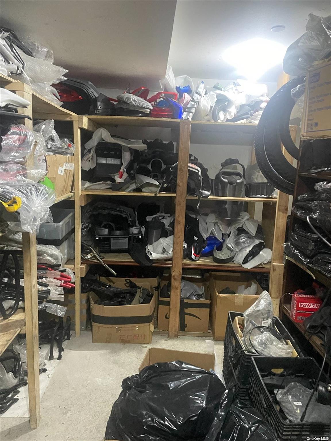 #7 photo, 98-03 37th Avenue, クイーンズ区 Flushing , NY 11368