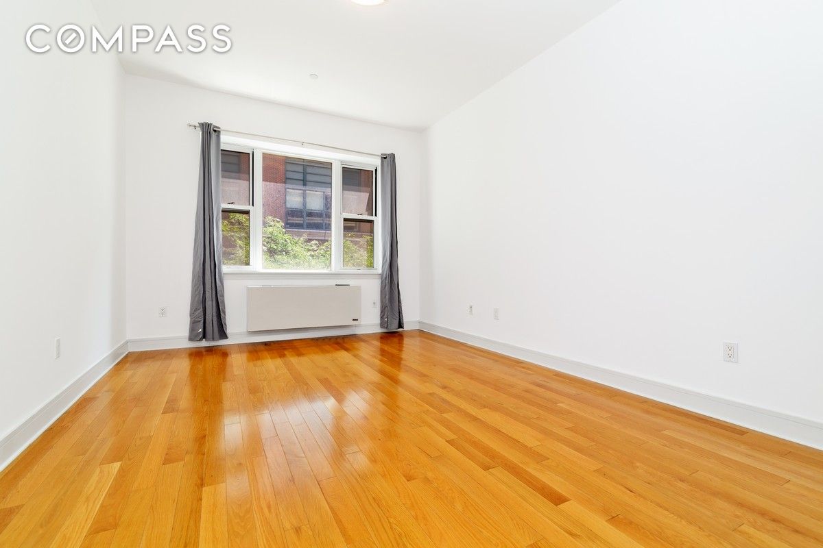 #1 photo, 41-26 27th Street, Long Island City , NY 11101