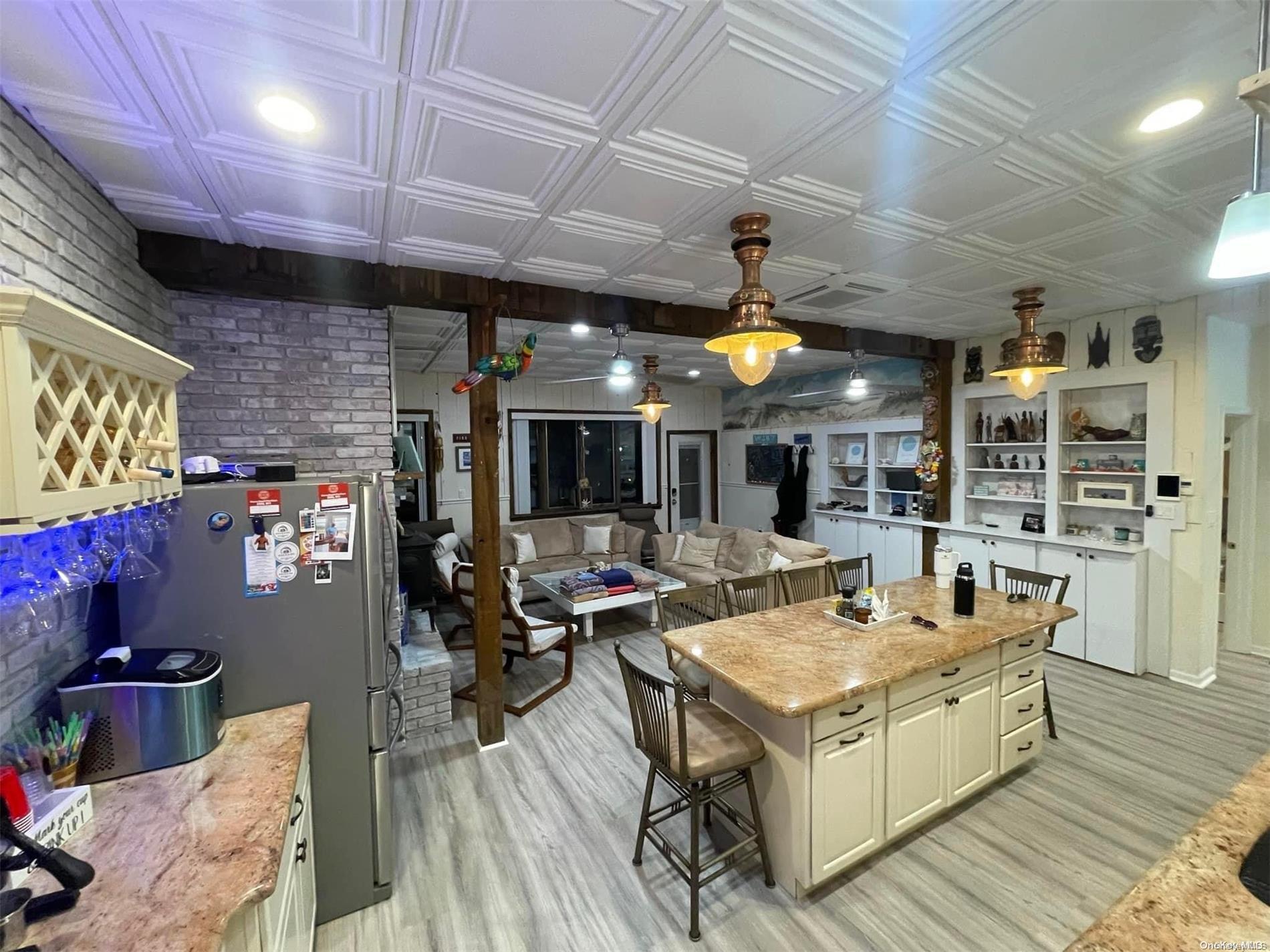 #3 photo, 7 Dehnhoff Walk, Ocean Beach , NY 11770