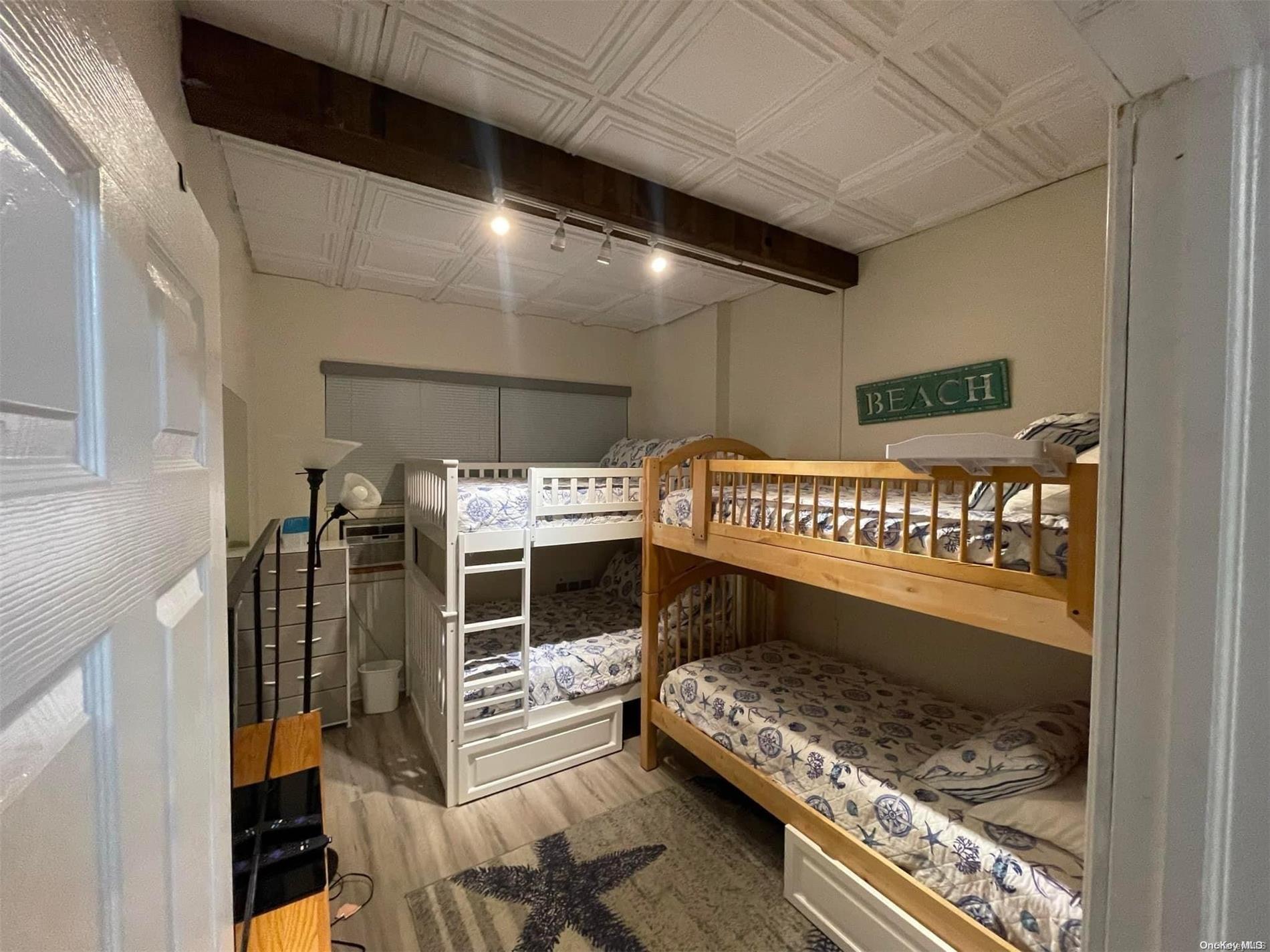 #6 photo, 7 Dehnhoff Walk, Ocean Beach , NY 11770