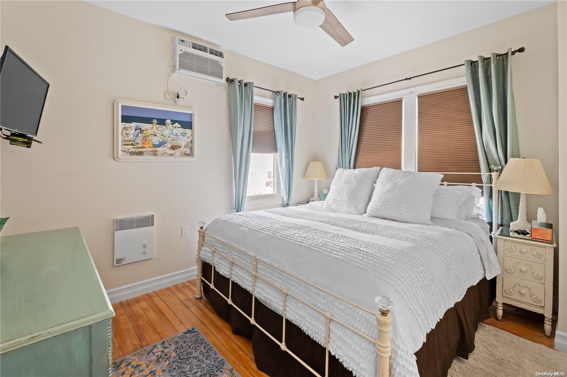 #12 photo, 653 Ocean Breeze, Ocean Beach , NY 11770