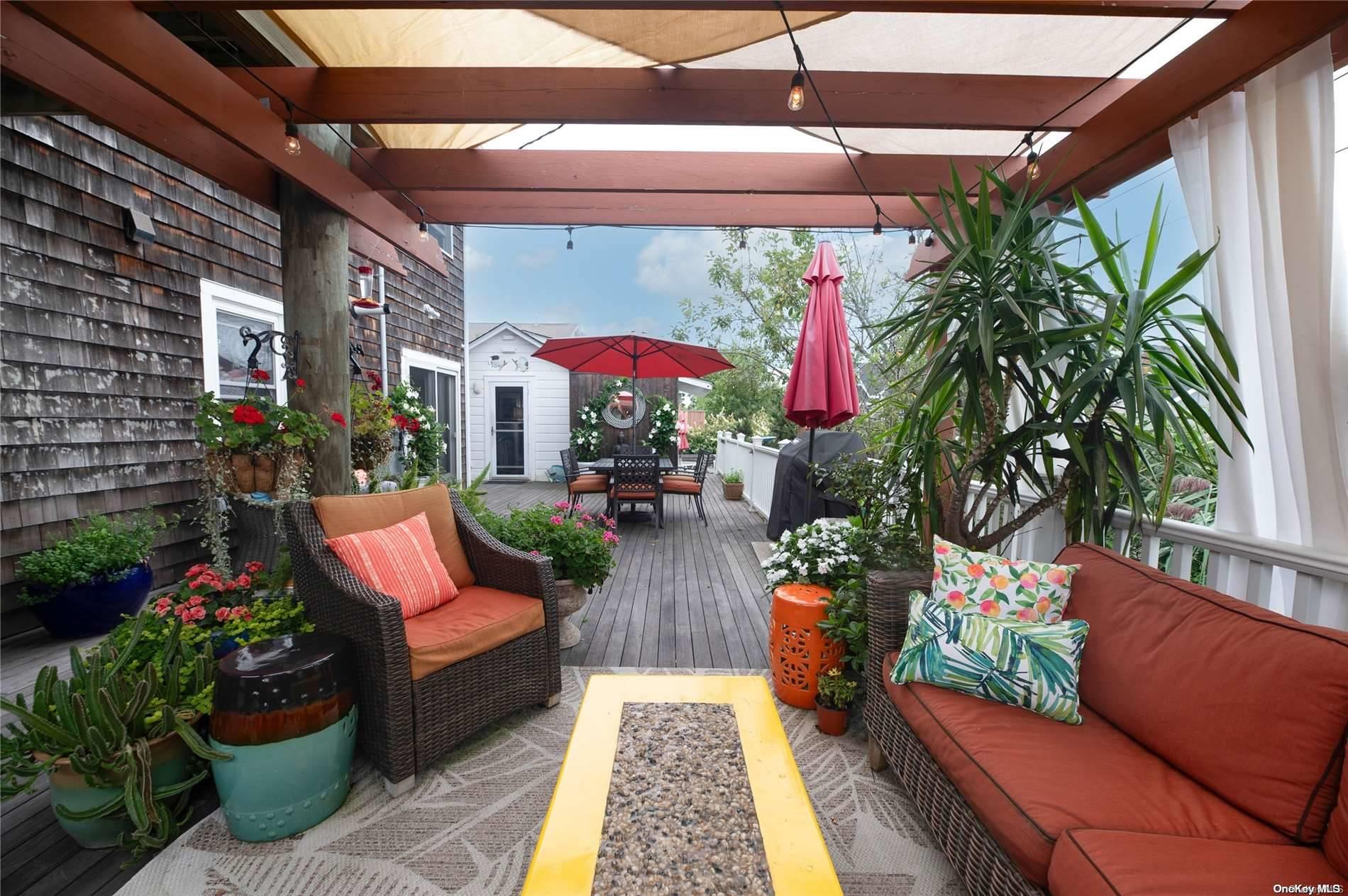 #4 photo, 653 Ocean Breeze, Ocean Beach , NY 11770