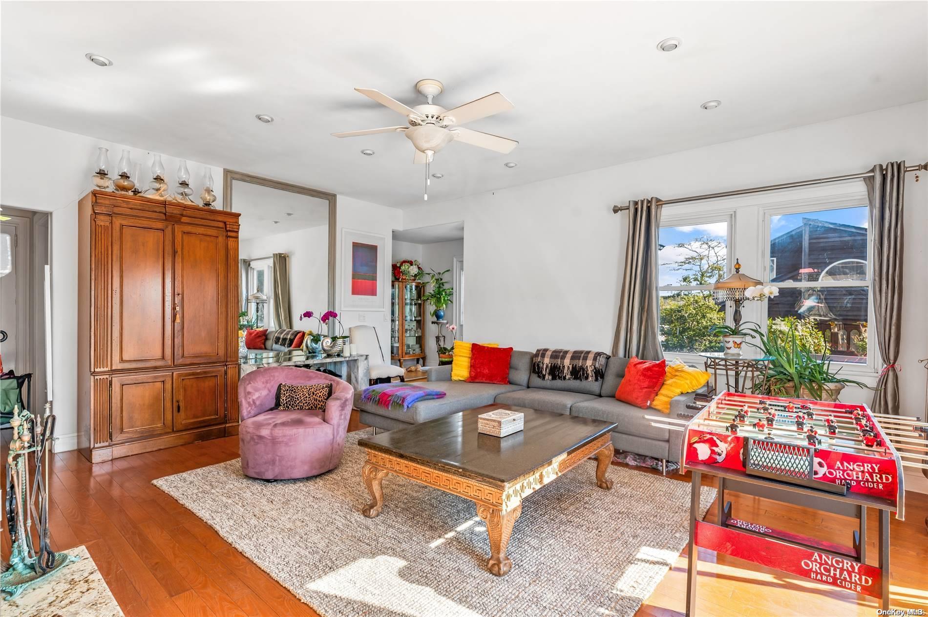 #8 photo, 653 Ocean Breeze, Ocean Beach , NY 11770