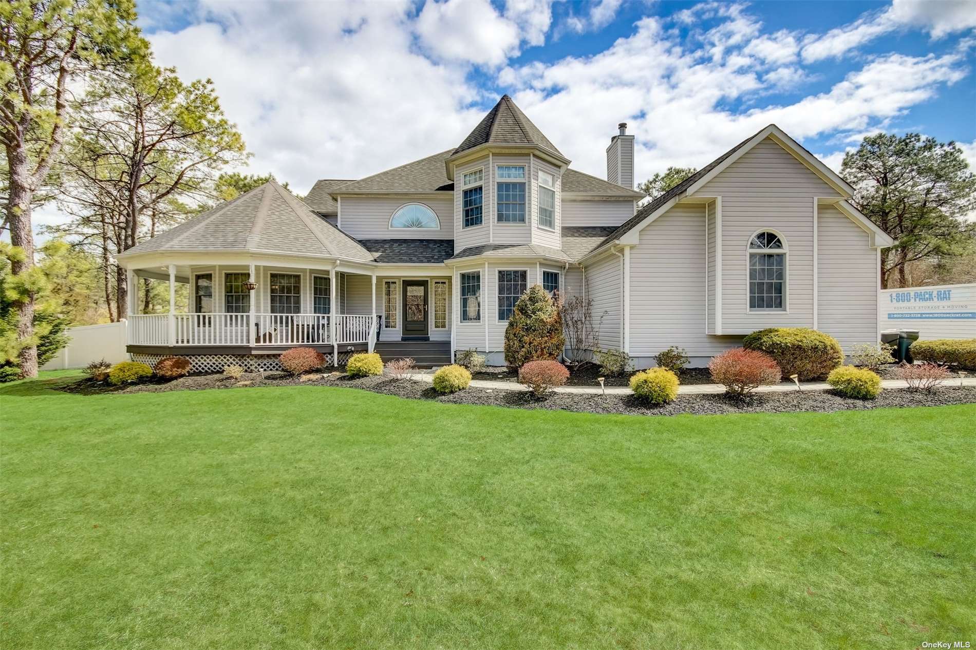 #1 photo, 261 Radio Avenue, サフォーク郡 Miller Place , NY 11764