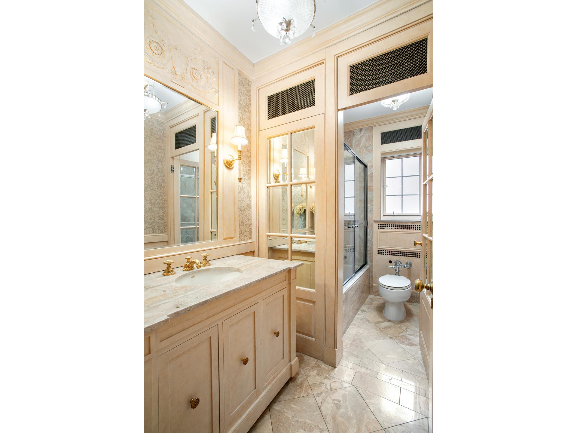 #13 photo, 120 E END Avenue, マンハッタン Yorkville , NY 10028