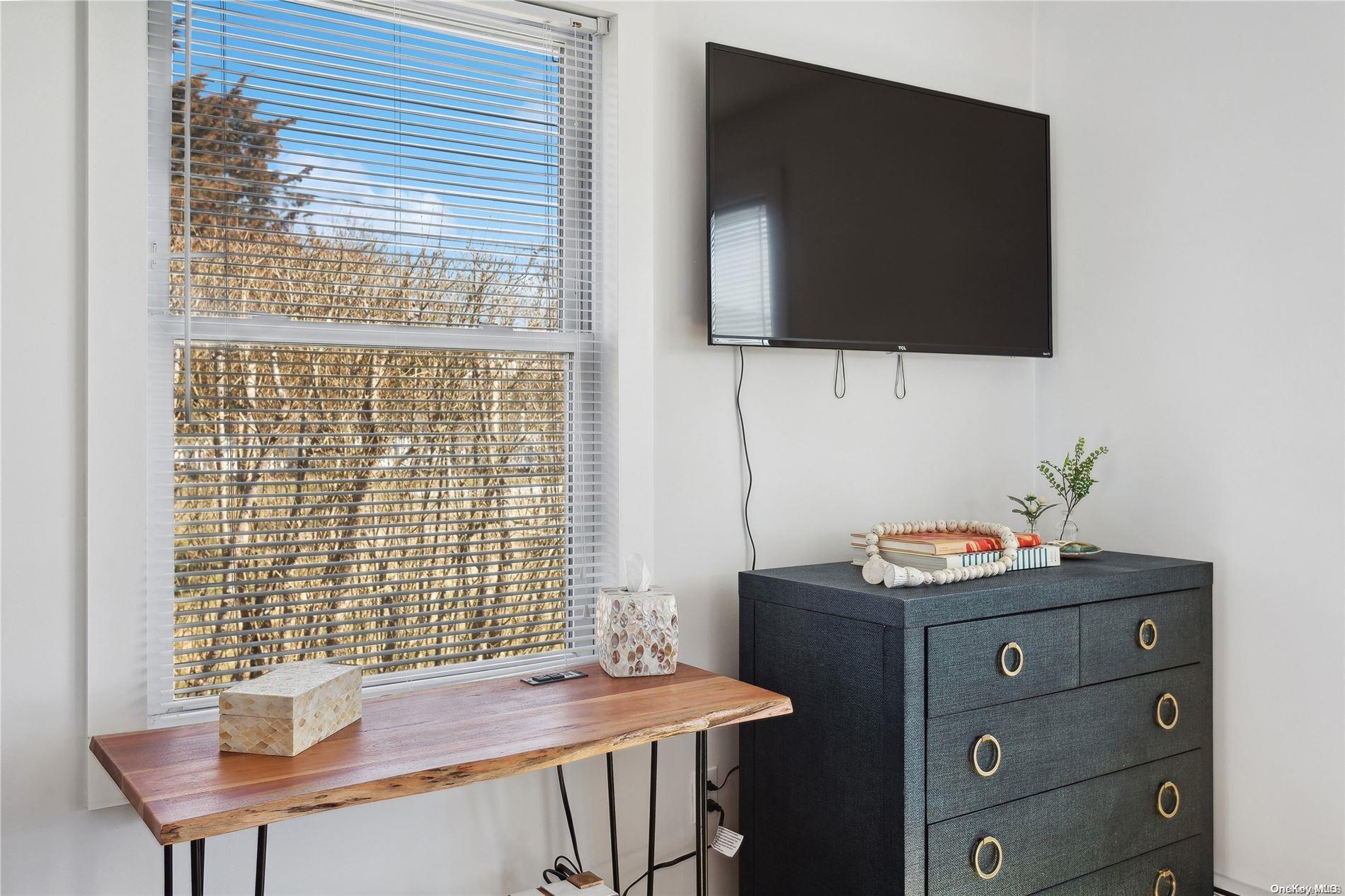 #16 photo, 66 Library Avenue, サフォーク郡 Westhampton Beach , NY 11978