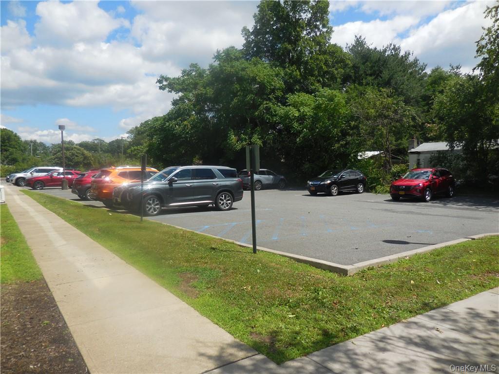 #19 photo, 356 Meadow Avenue, Newburgh , NY 12550