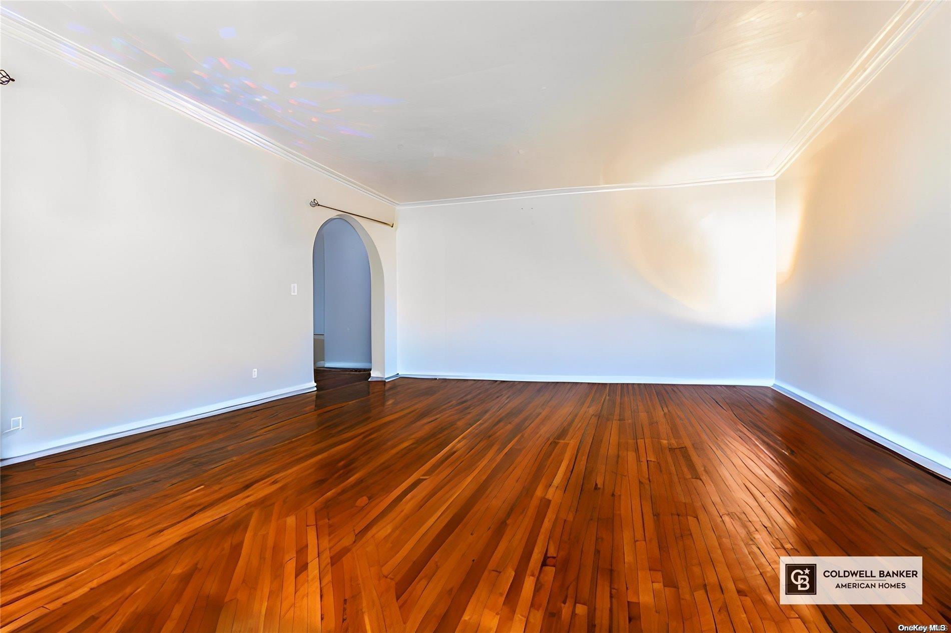 #5 photo, 84-72 B 151st Street, クイーンズ区 Briarwood , NY 11432