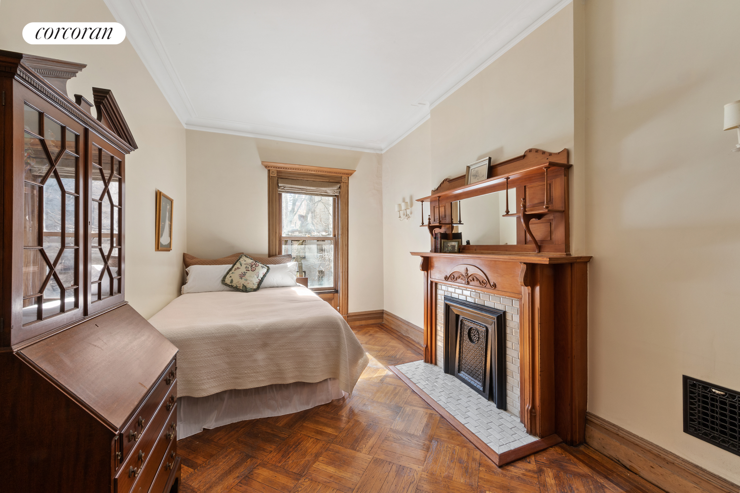 #18 photo, 158 W 92ND Street, マンハッタン Upper West Side , NY 10025