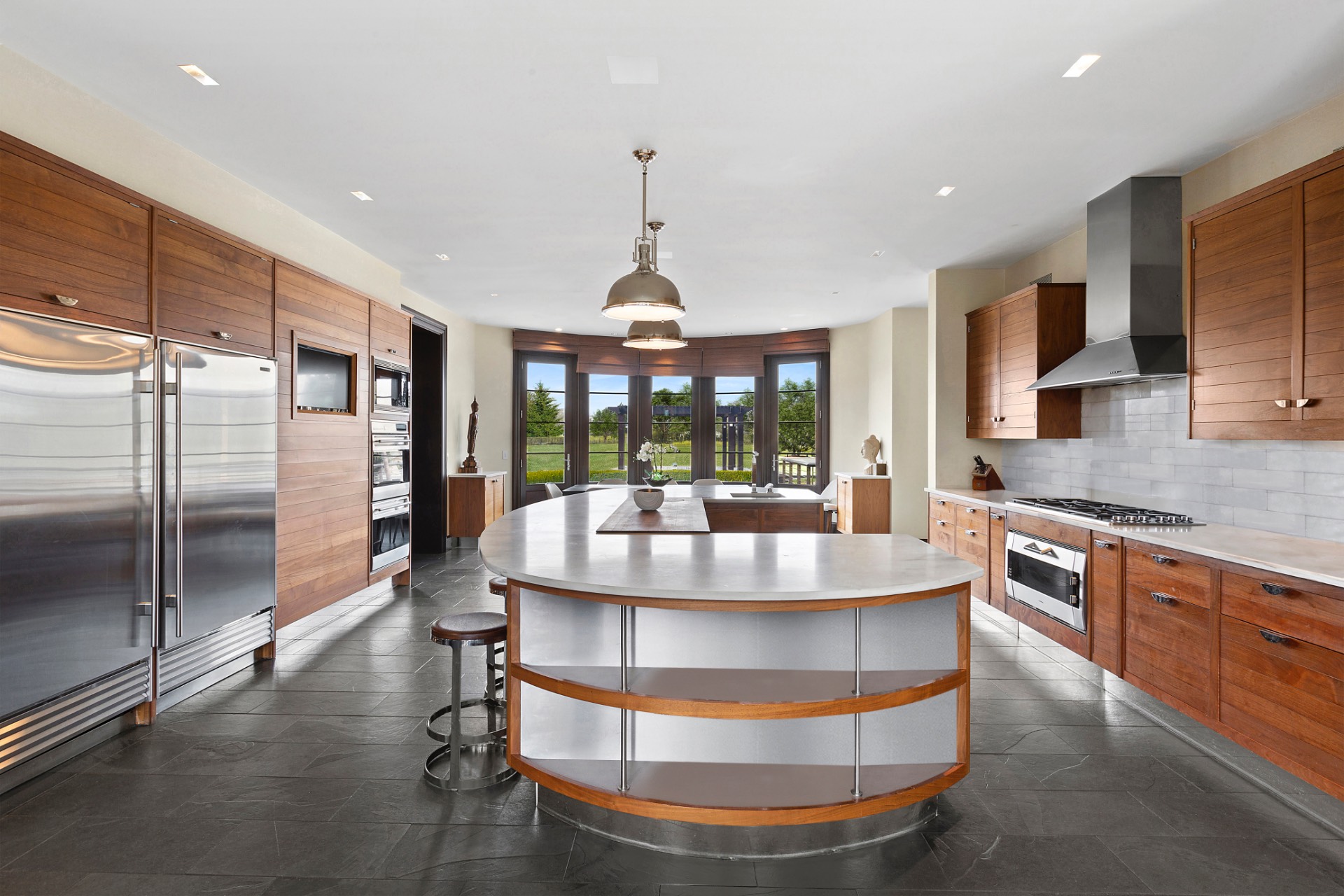 #28 photo, 70 & 71 Cobb Lane, サフォーク郡 Water Mill , NY 11976