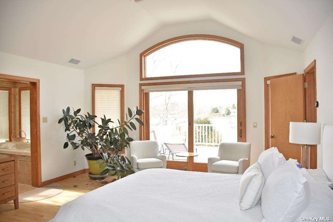 #8 photo, 49 Old Main Road, サフォーク郡 Quogue , NY 11959