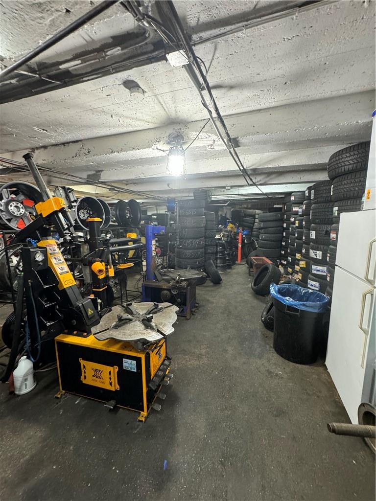 #3 photo, 1074 Hall Place, ブロンクス区 Bronx , NY 10459