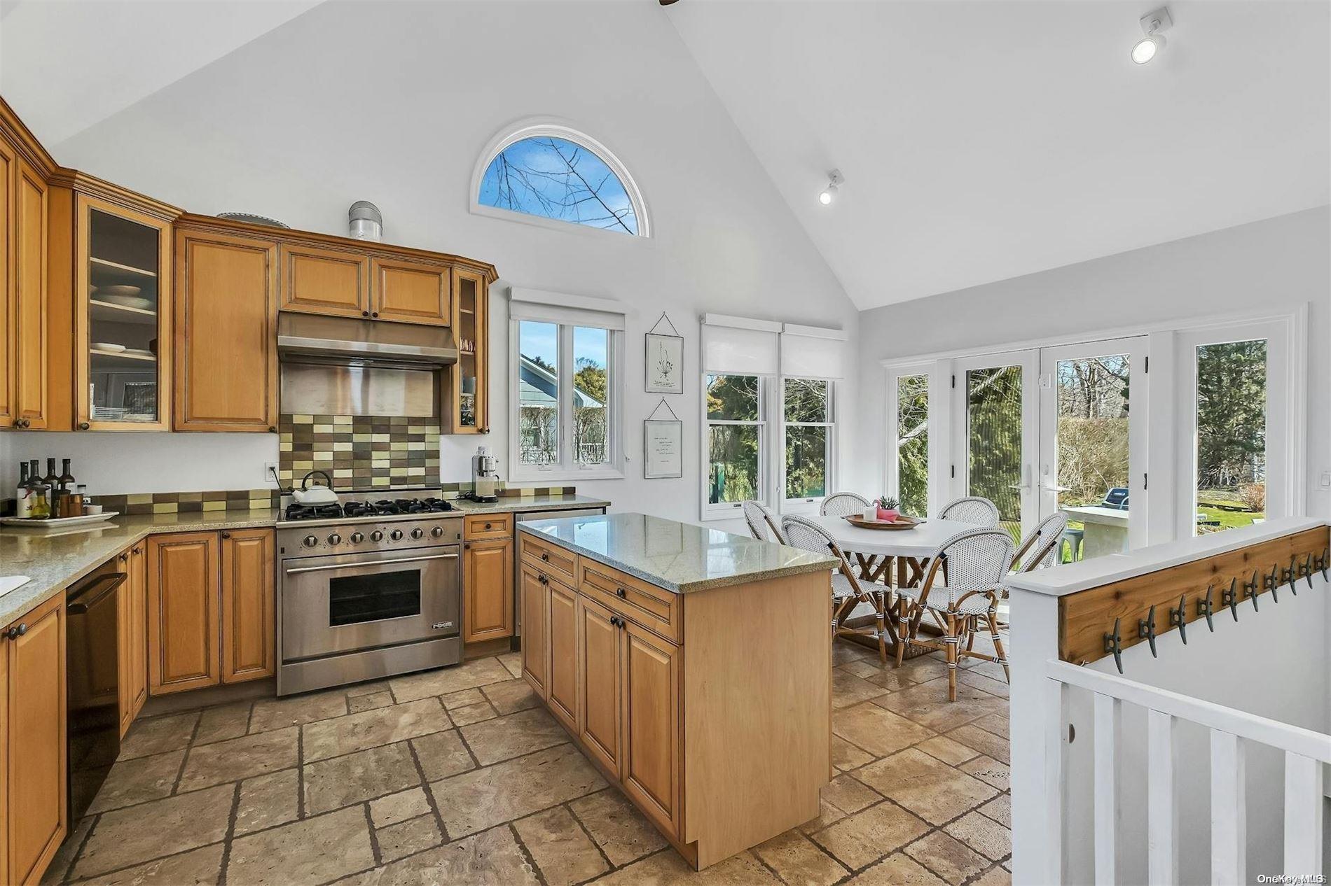 #9 photo, 6 Nidzyn Avenue, サフォーク郡 Remsenburg , NY 11960