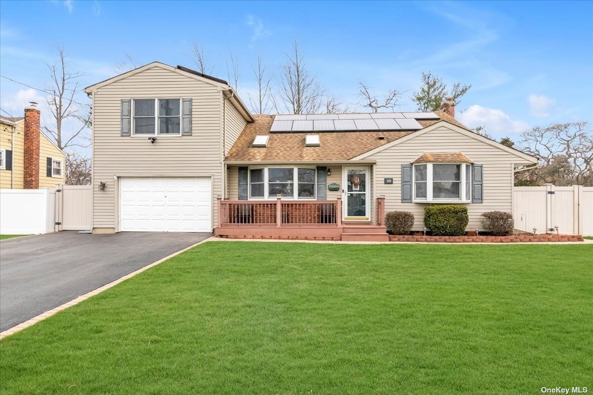 #1 photo, 125 Elkton Lane, サフォーク郡 North Babylon , NY 11703