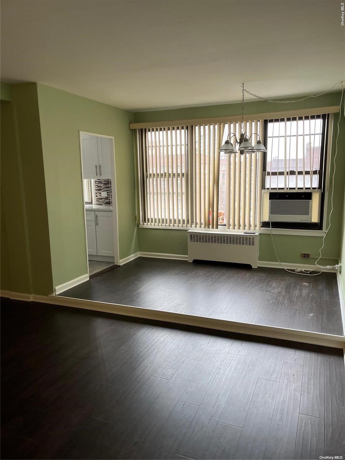 #10 photo, 98-25 64th Road, 皇后区 雷哥公园 Rego Park , NY 11374