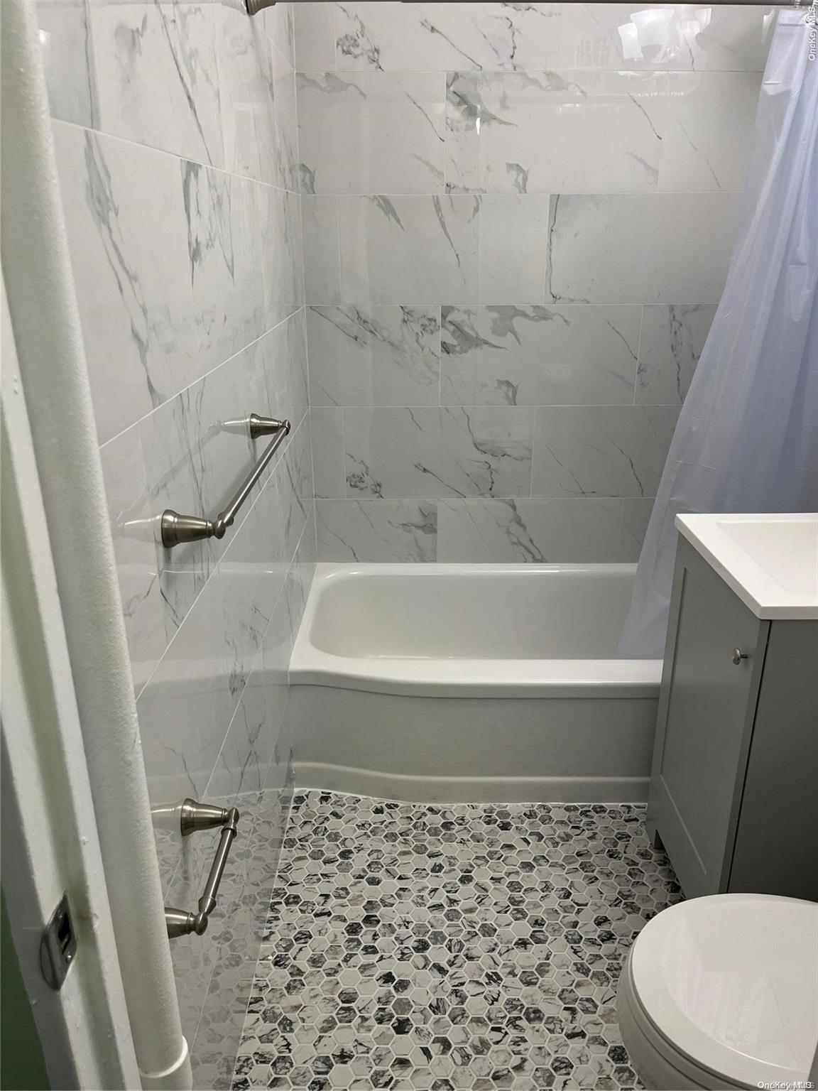 #18 photo, 98-25 64th Road, 皇后区 雷哥公园 Rego Park , NY 11374