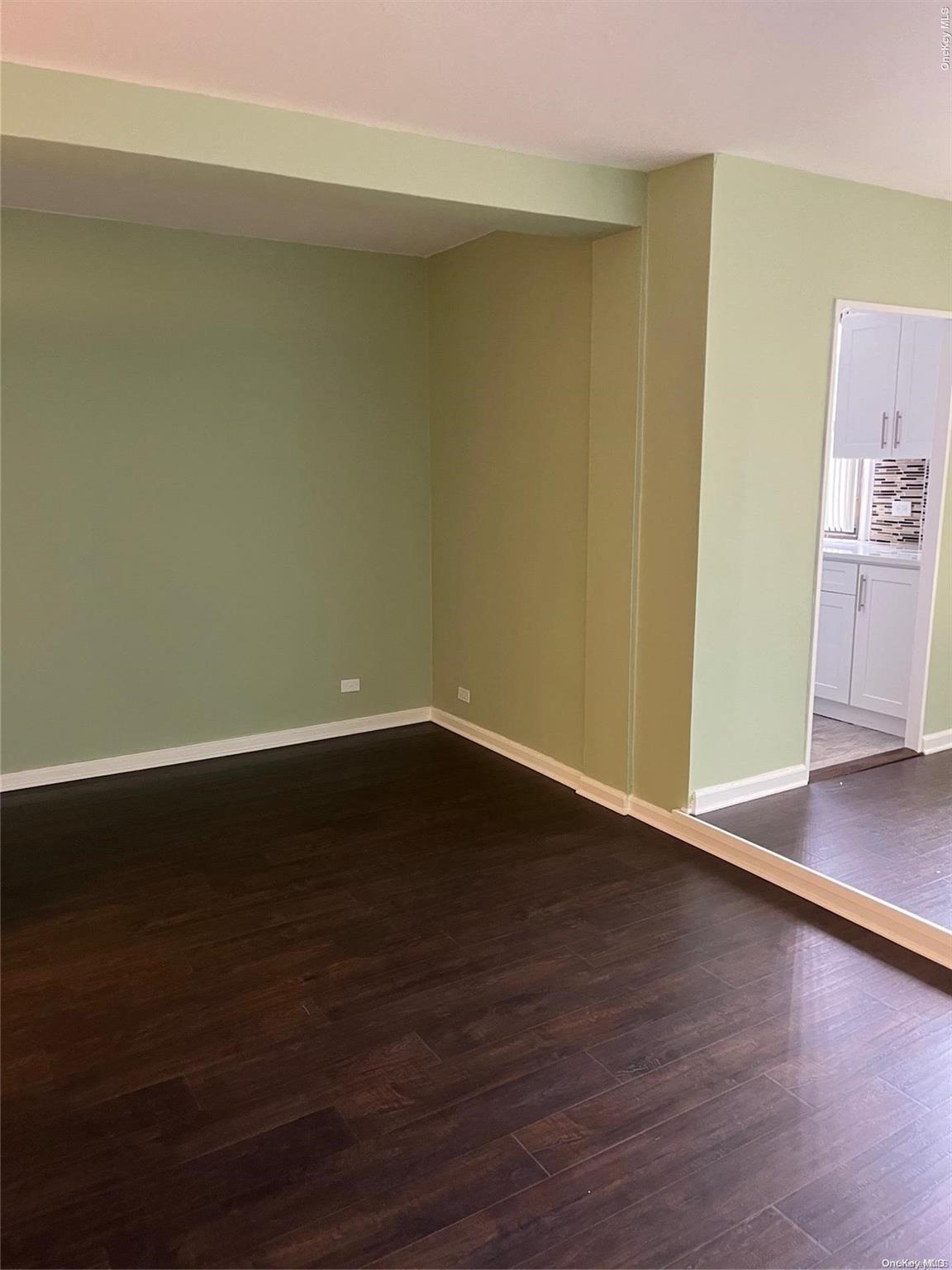 #20 photo, 98-25 64th Road, 皇后区 雷哥公园 Rego Park , NY 11374