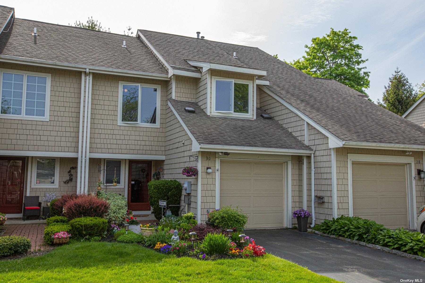 #1 photo, 30 Cedar Ridge Lane, Bay Shore , NY 11706