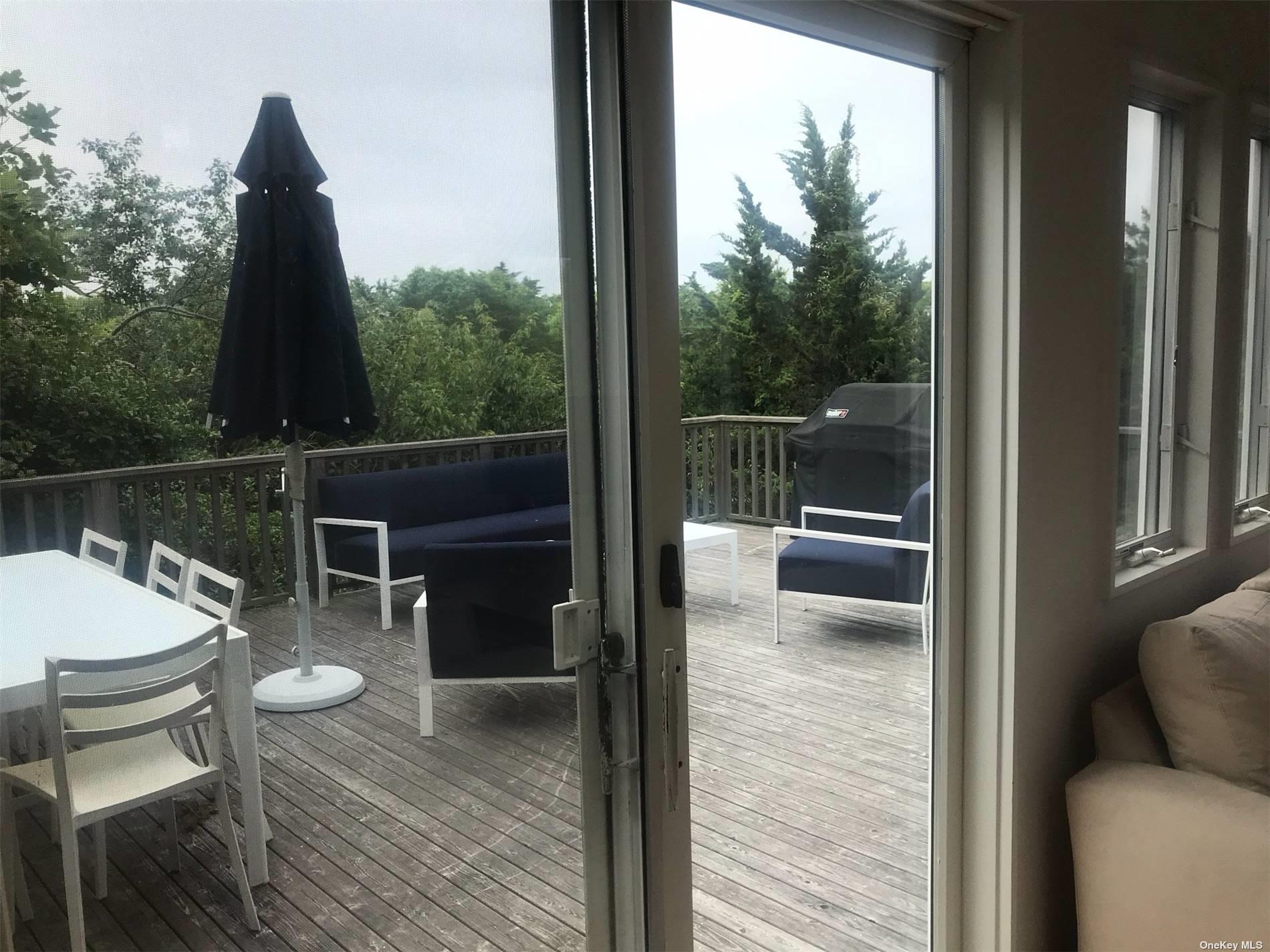 #18 photo, 42 Evergreen, Seaview , NY 11770