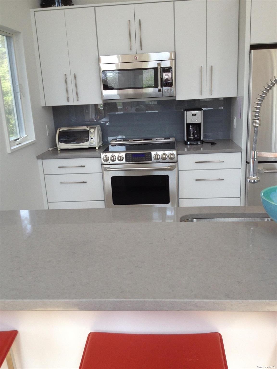 #5 photo, 42 Evergreen, Seaview , NY 11770