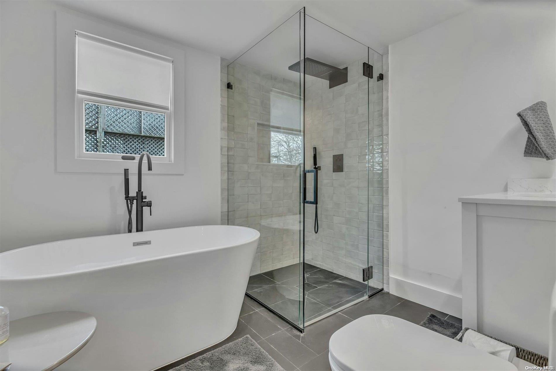 #9 photo, 244 Longneck Boulevard, サフォーク郡 Flanders , NY 11901