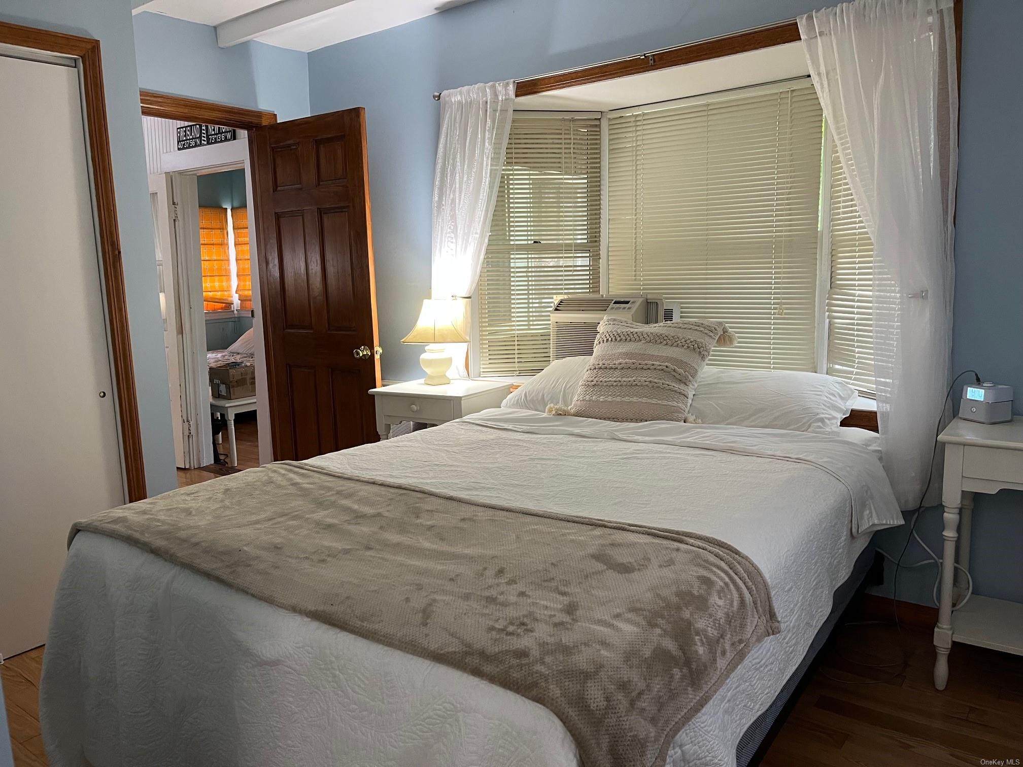 #10 photo, 896 Evergreen, Ocean Beach , NY 11770