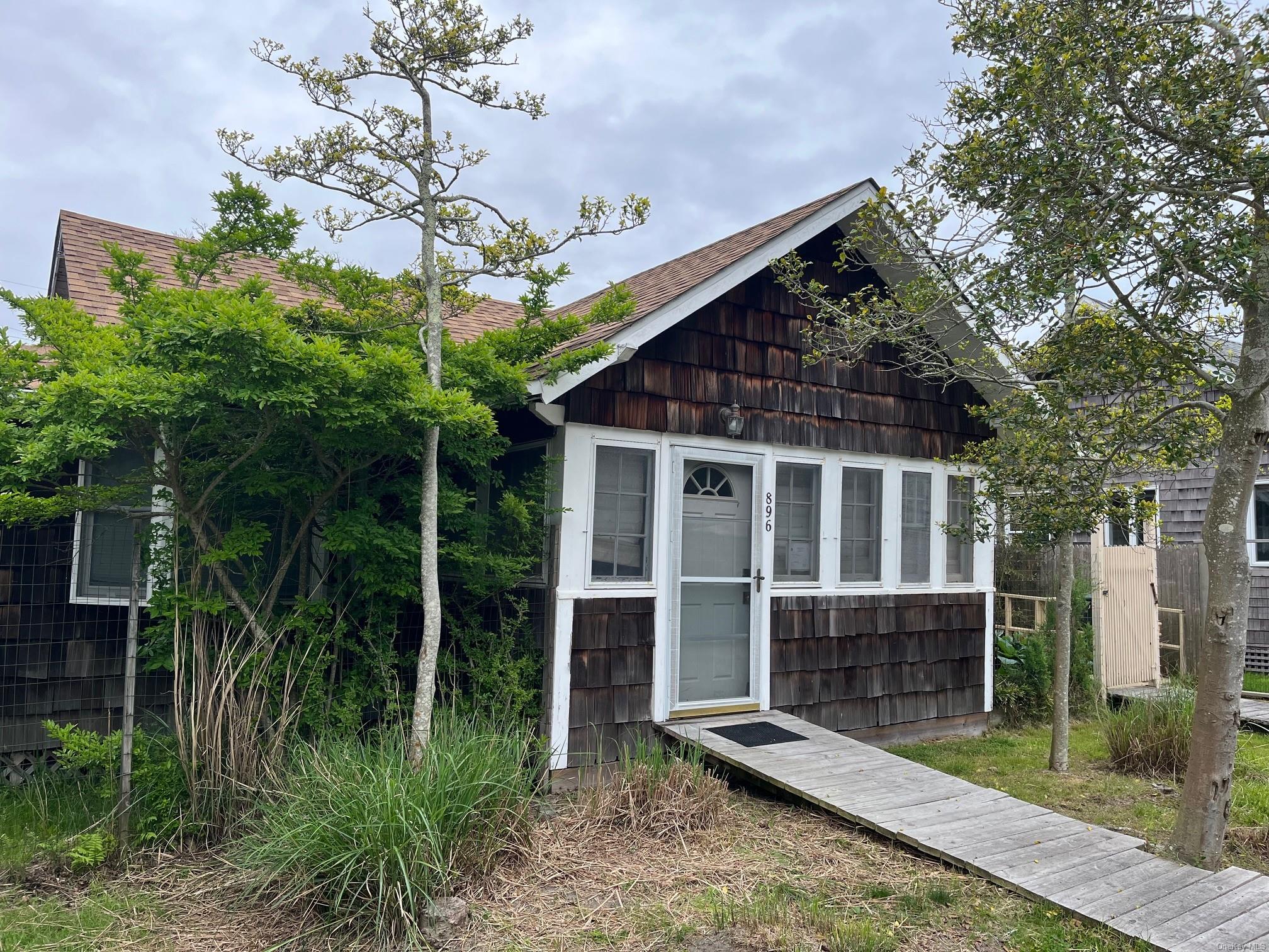 #2 photo, 896 Evergreen, Ocean Beach , NY 11770