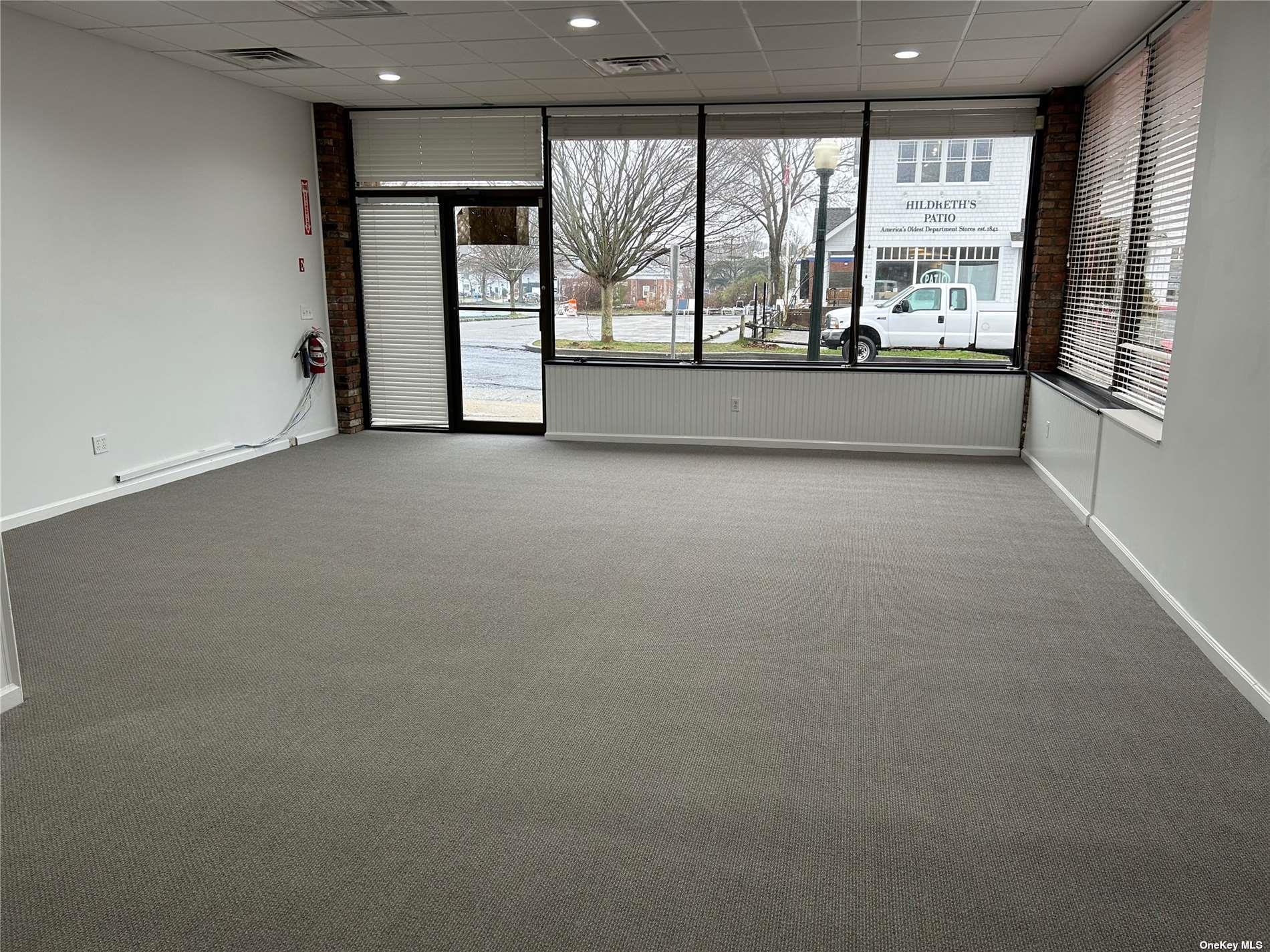 #2 photo, 18 West Main Street, Southampton , NY 11968