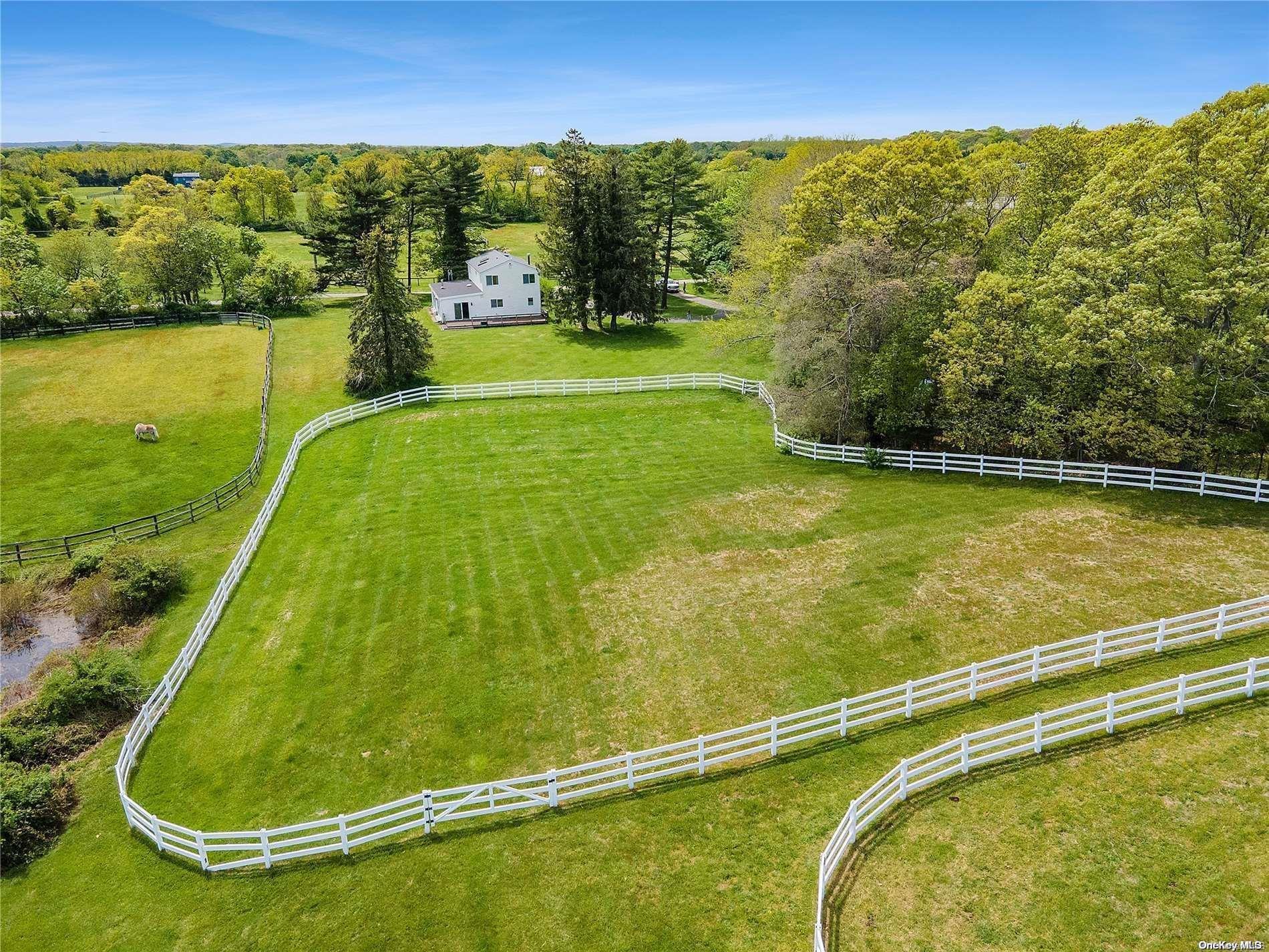 #13 photo, 1396 Main Road, サフォーク郡 Jamesport , NY 11947