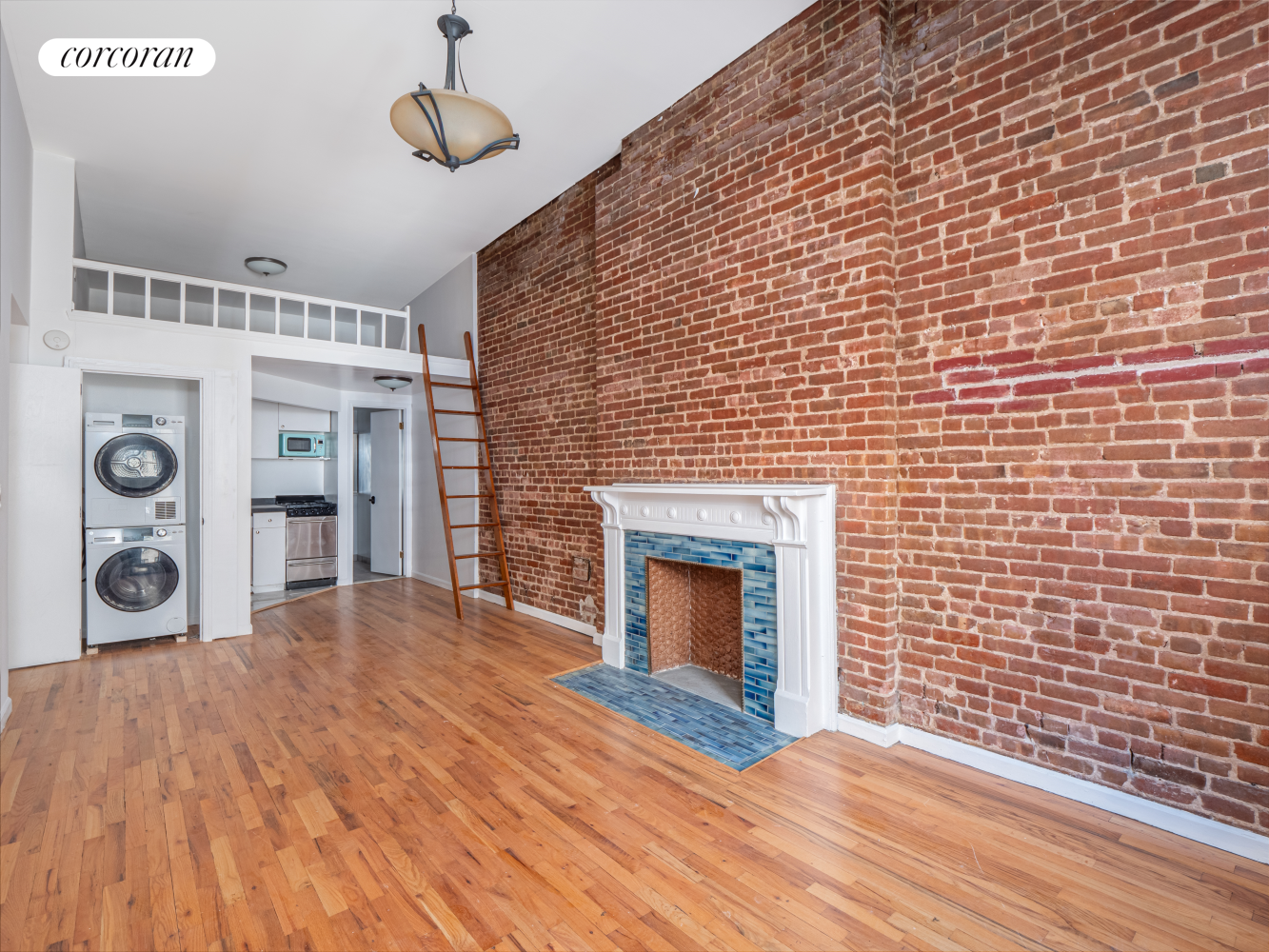 #15 photo, 54 W 71ST Street, Lincoln Square , NY 10023