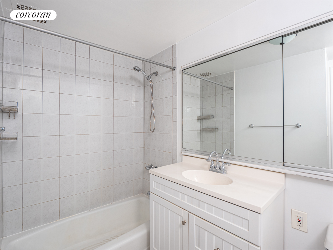 #21 photo, 54 W 71ST Street, Lincoln Square , NY 10023