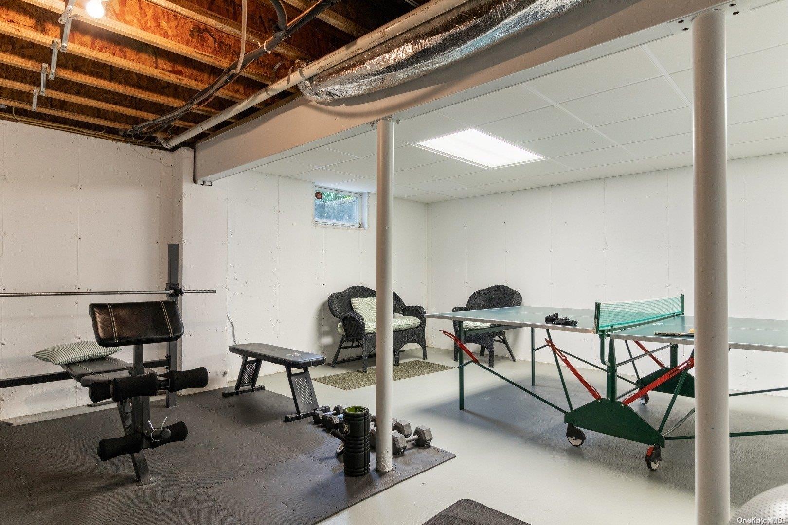 #13 photo, 64 S Hill Street, サフォーク郡 Southampton , NY 11968