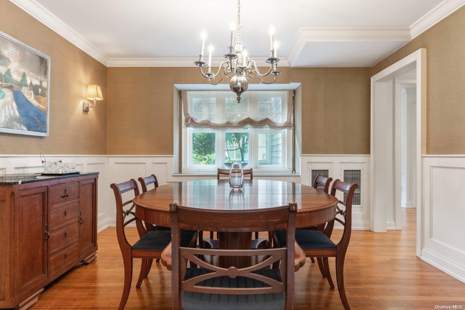 #6 photo, 64 S Hill Street, サフォーク郡 Southampton , NY 11968